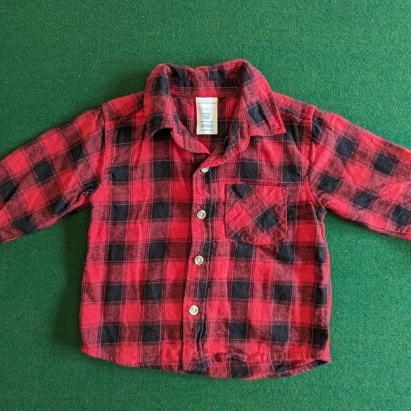 Bundle of Toddler Boy's Flannel Button Down Shirts 💙 - Picture 5 of 7
